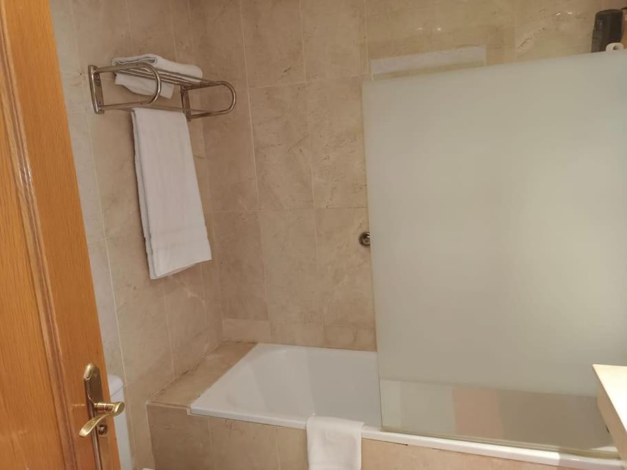 Fantastico Apto Vistas Mar Marbella Centro Ngoại thất bức ảnh